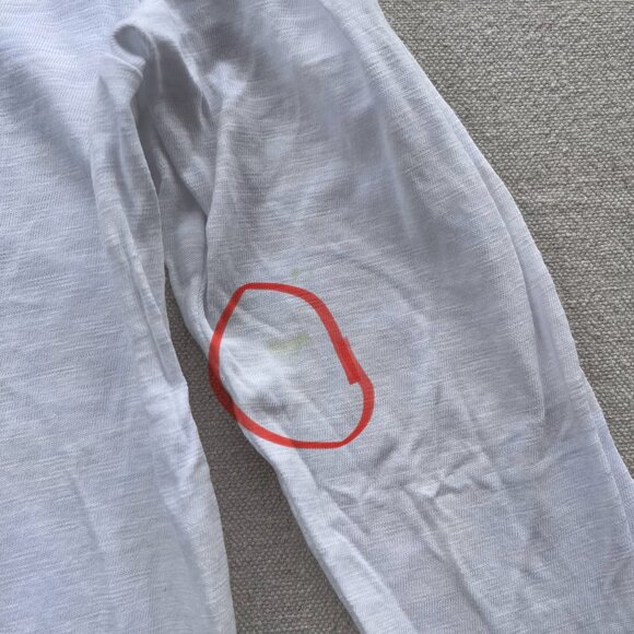 Primary Long-Sleeve Tee in Ivory & Black Heart, Size 4-5, PLAY - Picture 4 of 7